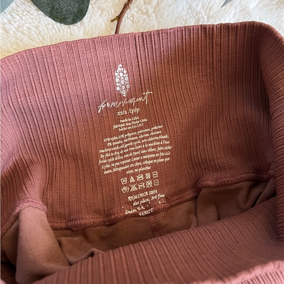 Free People • FP Movement Good Karma Running Shorts - Picture 11 of 15